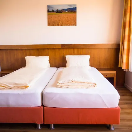 Meindl - Self-check-in Mit 24h Telefon Support 3* Lustenau