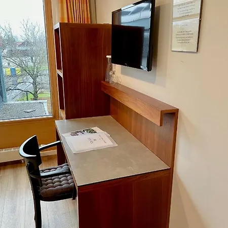 Hotell Meindl - Self-check-in Mit 24h Telefon Support Lustenau